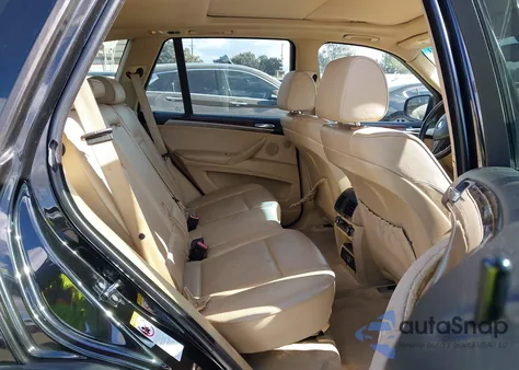 2007 BMW X5 3.0Si from USA, damaged, VIN 4USFE43597LY77342